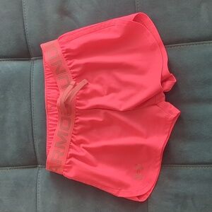 Under Armour Girls Size YSM Hot Pink AthleticsShorts